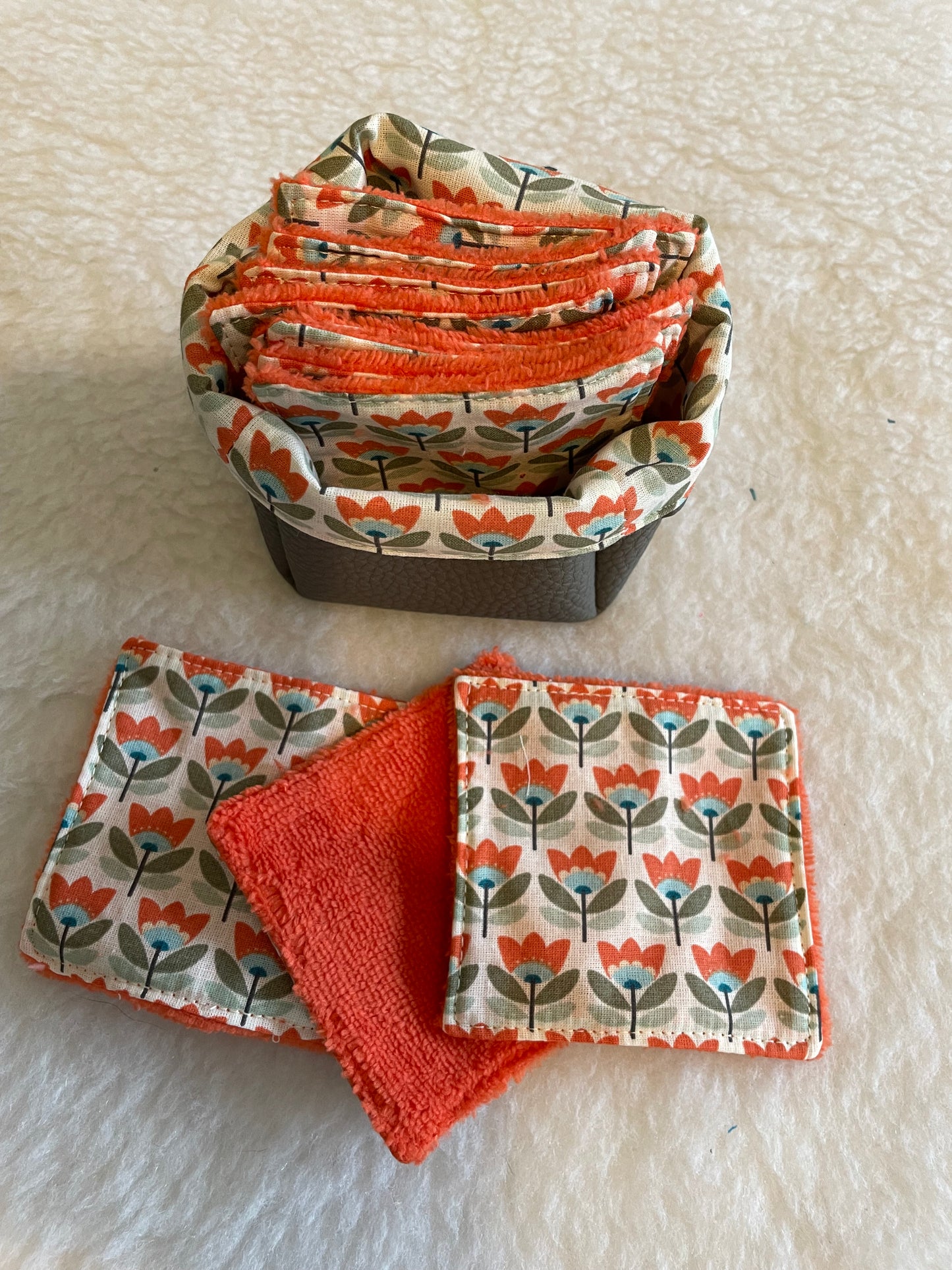 Panier et lingettes paprika